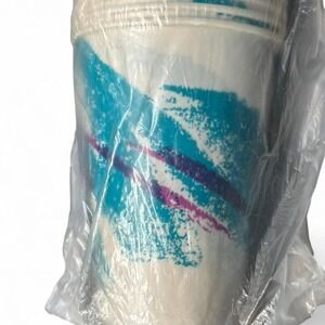 Deadstock retro solo cup unopened sleeve